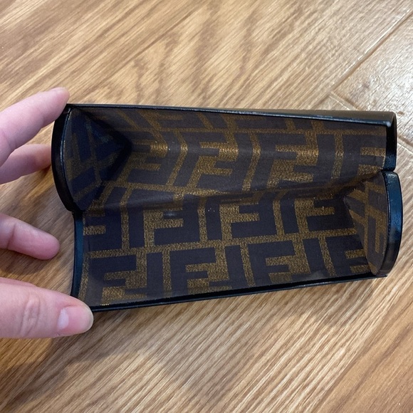 Fendi Twist Black Triangle Small Eyeglass  Hard Protective Carry Case - Picture 6 of 10